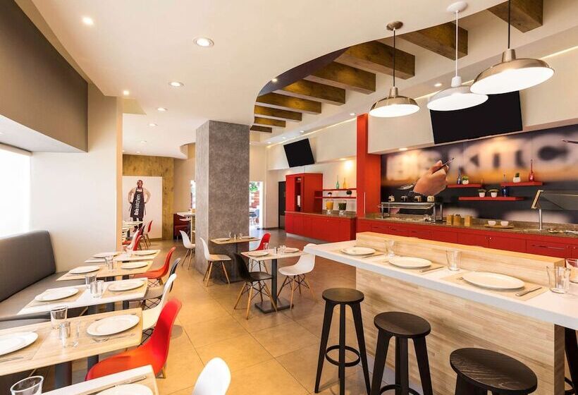 هتل Ibis Chihuahua