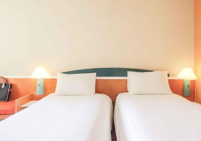 ホテル Ibis Guadalajara Expo