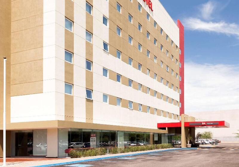 בית מלון כפרי Ibis Hermosillo