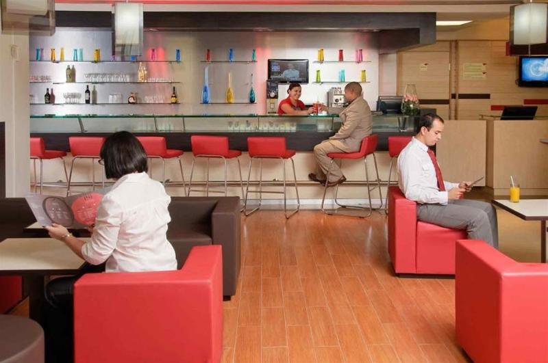 בית מלון כפרי Ibis Hermosillo