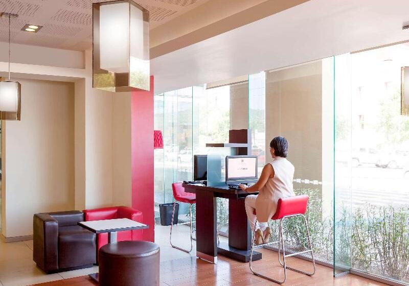 בית מלון כפרי Ibis Hermosillo