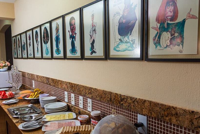 Отель Kalamari Beach