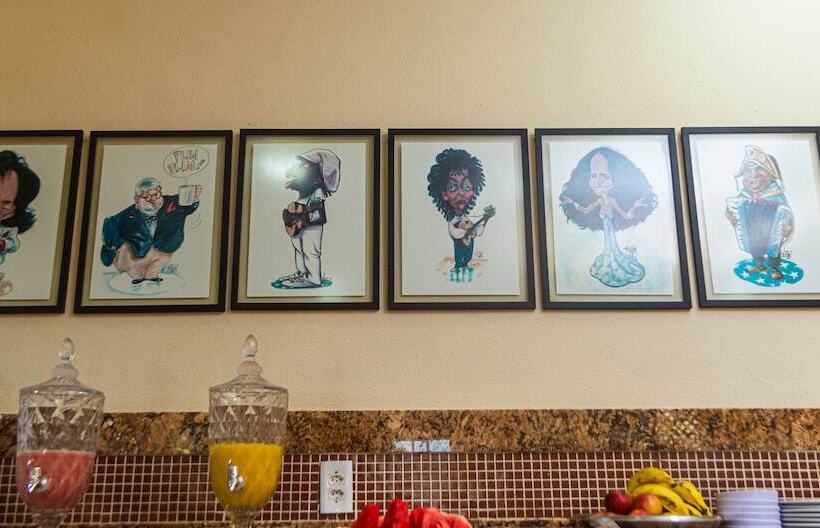 Отель Kalamari Beach