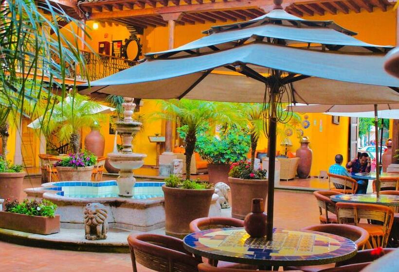 ホテル La Parroquia