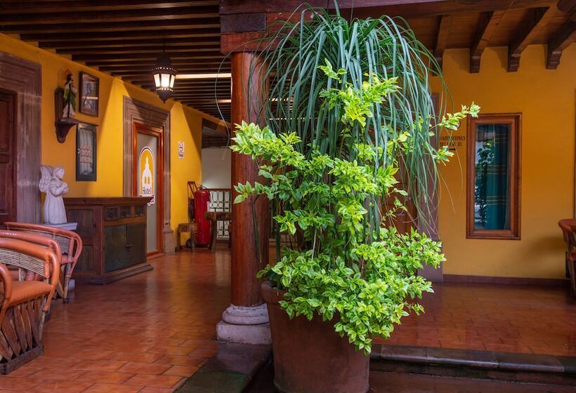 ホテル La Parroquia