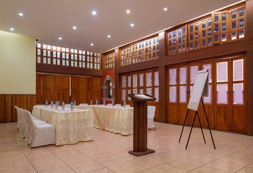 ホテル La Parroquia