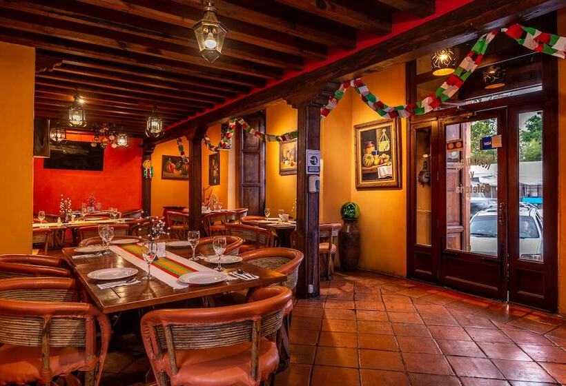 ホテル La Parroquia