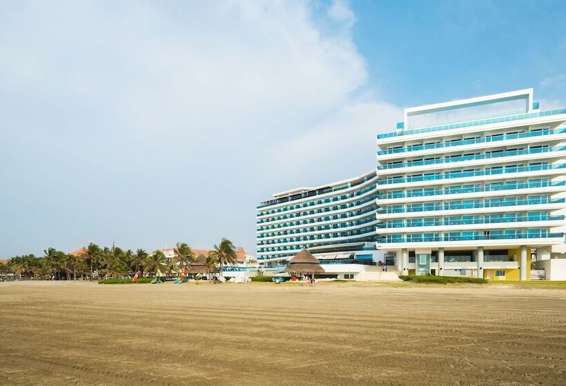 فندق Las Americas Torre Del Mar