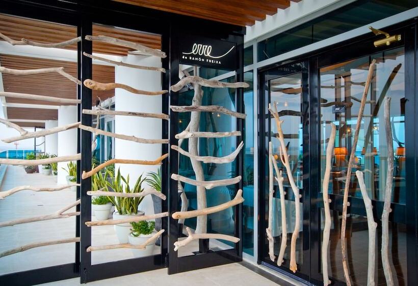 فندق Las Americas Torre Del Mar