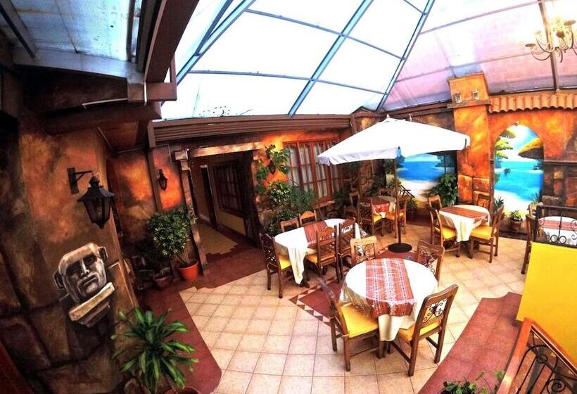 هتل Las Brisas Centro