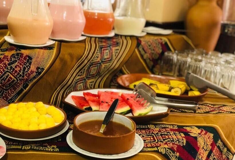 هتل Las Brisas Centro