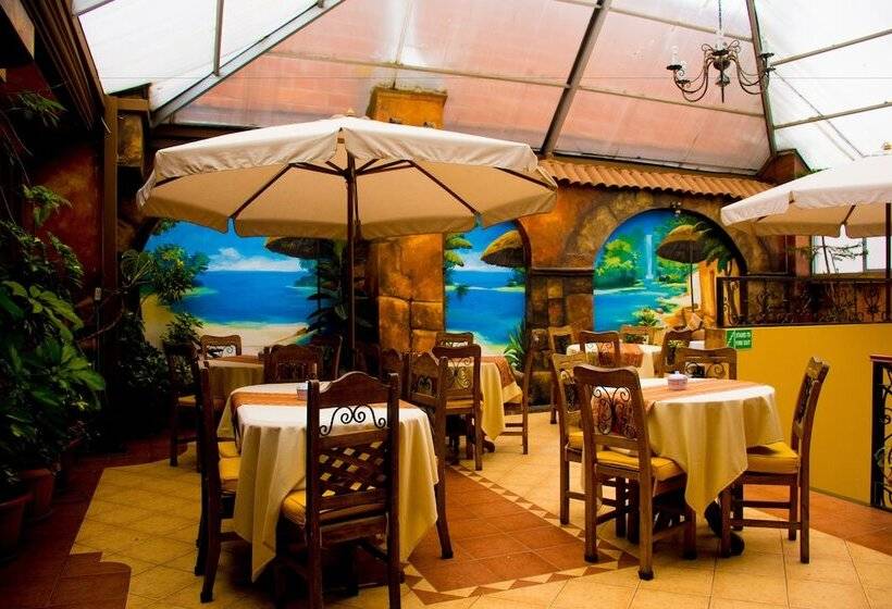 هتل Las Brisas Centro