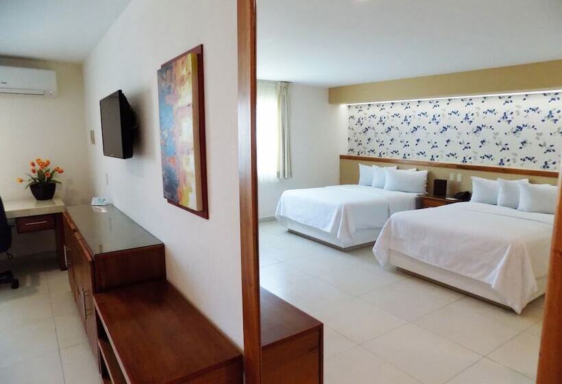 ホテル Las Palomas