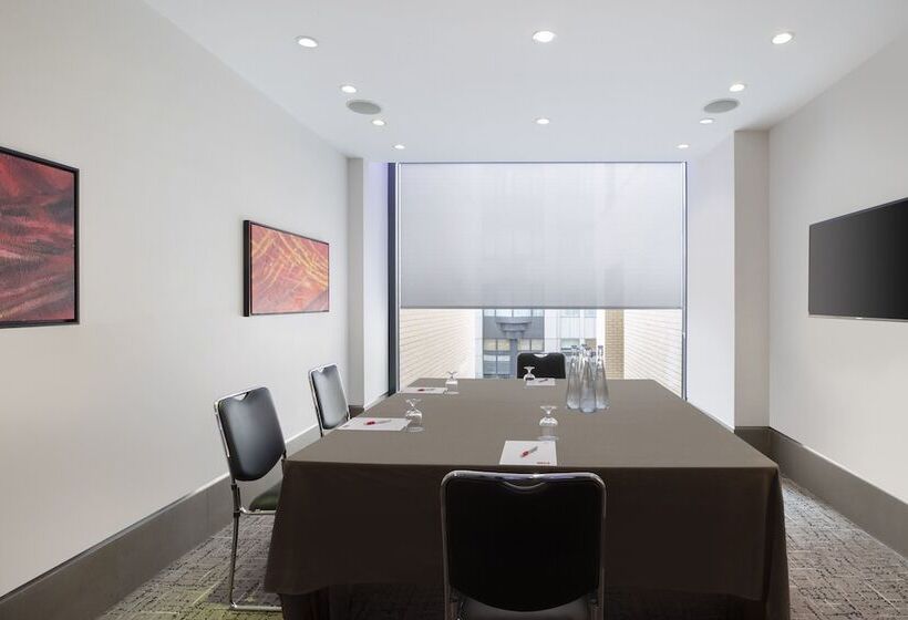 فندق Leonardo Royal  London Tower Bridge