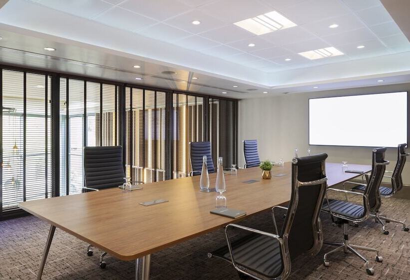 فندق Leonardo Royal  London Tower Bridge