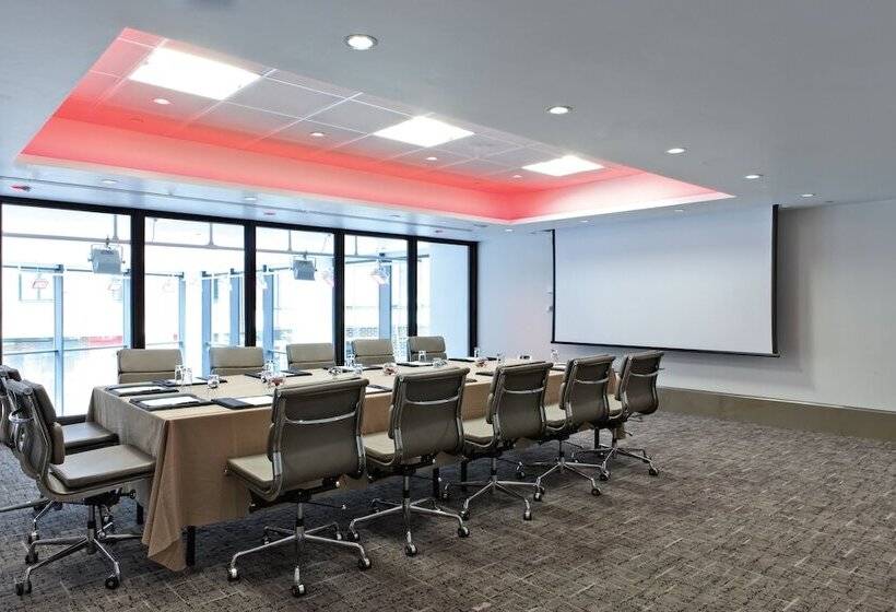 فندق Leonardo Royal  London Tower Bridge