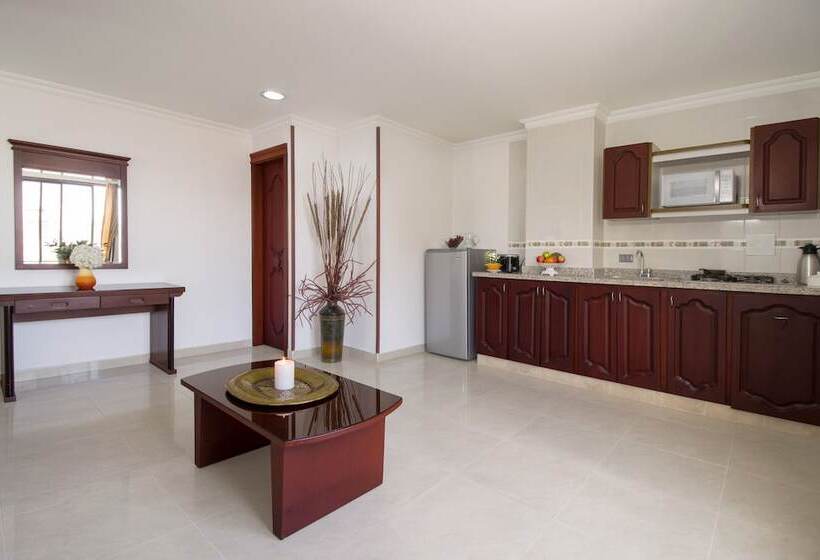 호텔 Luxor Plaza Pereira