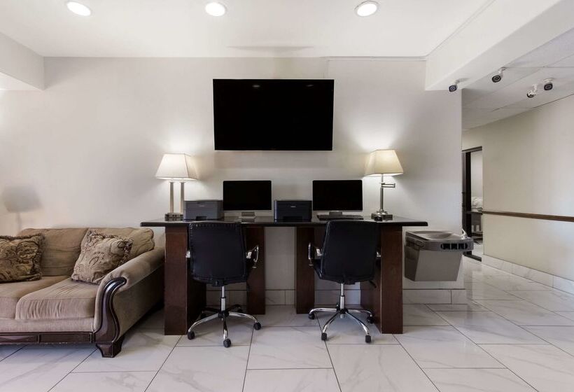 Mainstay Suites Extended Stay Hotel Casa Grande