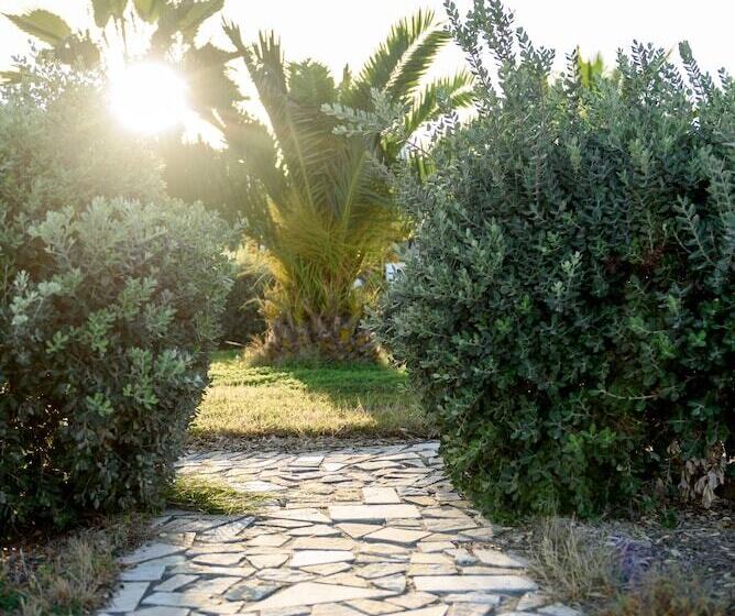 בית מלון כפרי Maison Des Lys  Luxury Suites