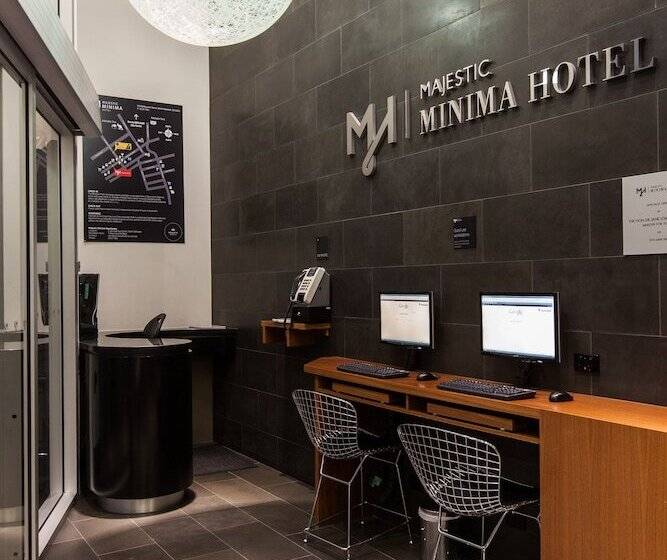 هتل Majestic Minima