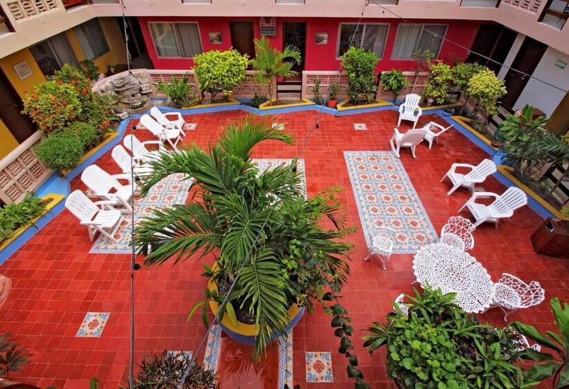 Отель Mary Carmen