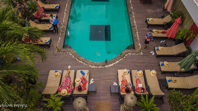 ホテル Mekong Angkor Palace