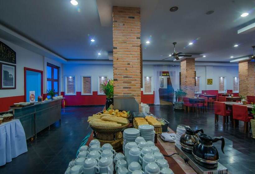 ホテル Mekong Angkor Palace