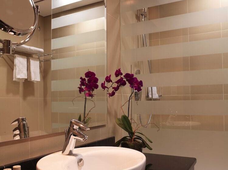 هتل Millennium Central Downtown