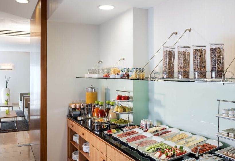 호텔 NH Frankfurt Messe