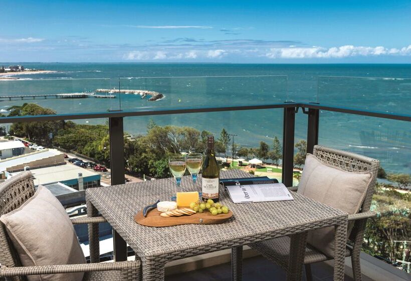 ホテル Oaks Redcliffe Mon Komo Suites