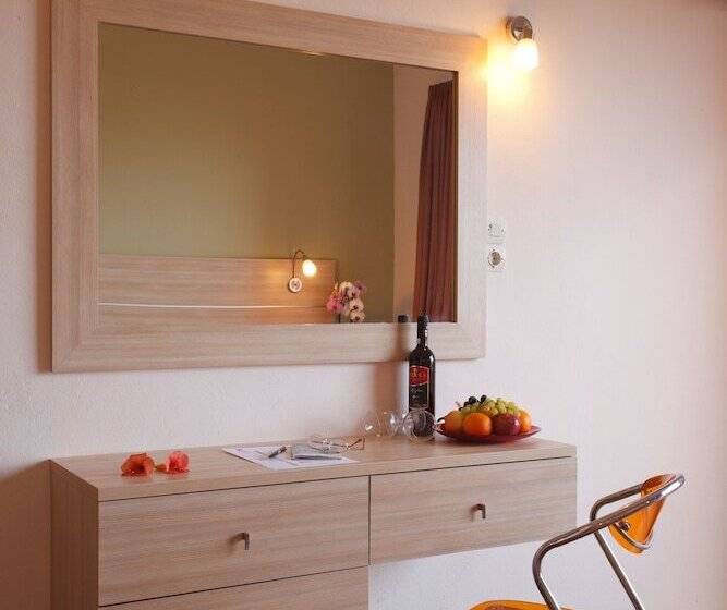 فندق Oasis Scaleta