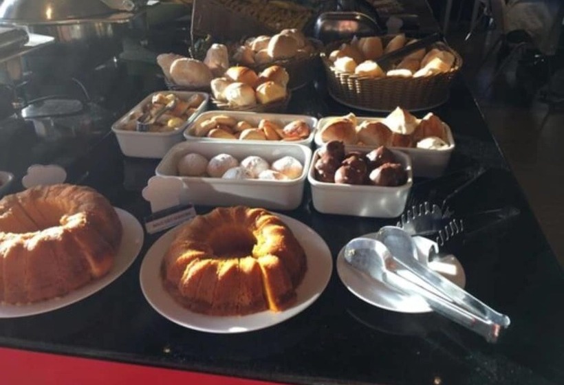 ホテル Oft Plaza Oeste