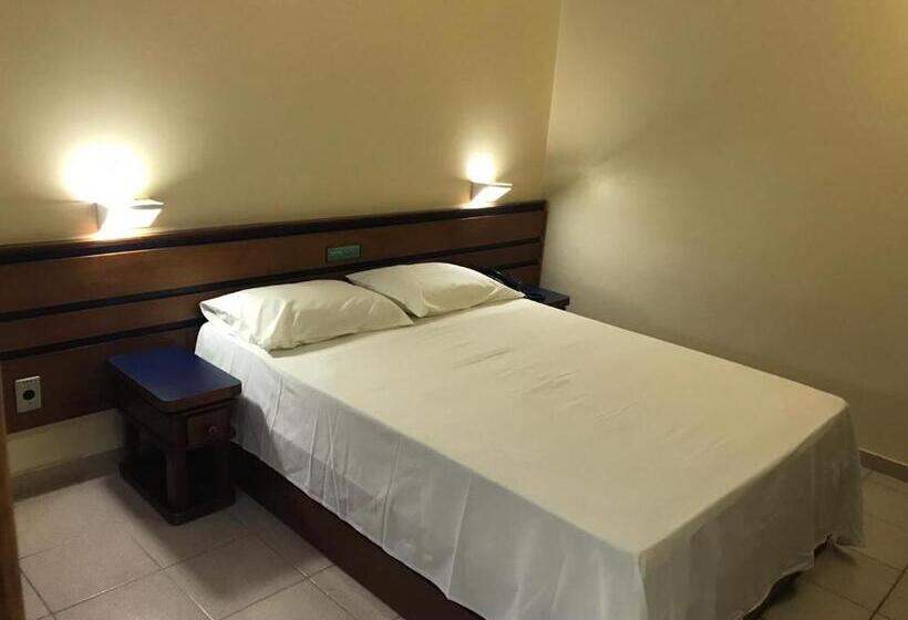 ホテル Oft Plaza Oeste