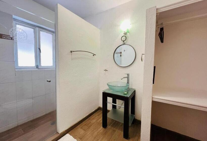 فندق Parador Vernal