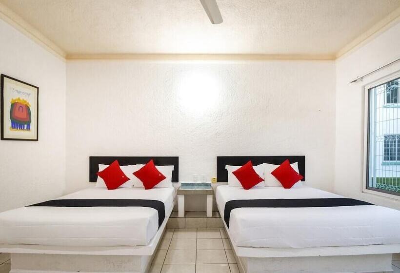 هتل Parotas Manzanillo