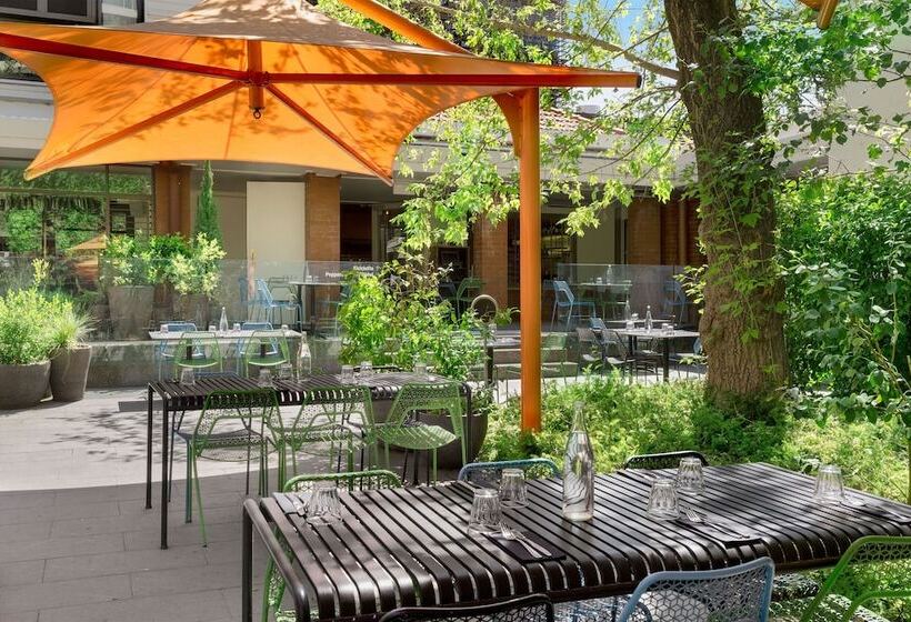 هتل Peppers Gallery