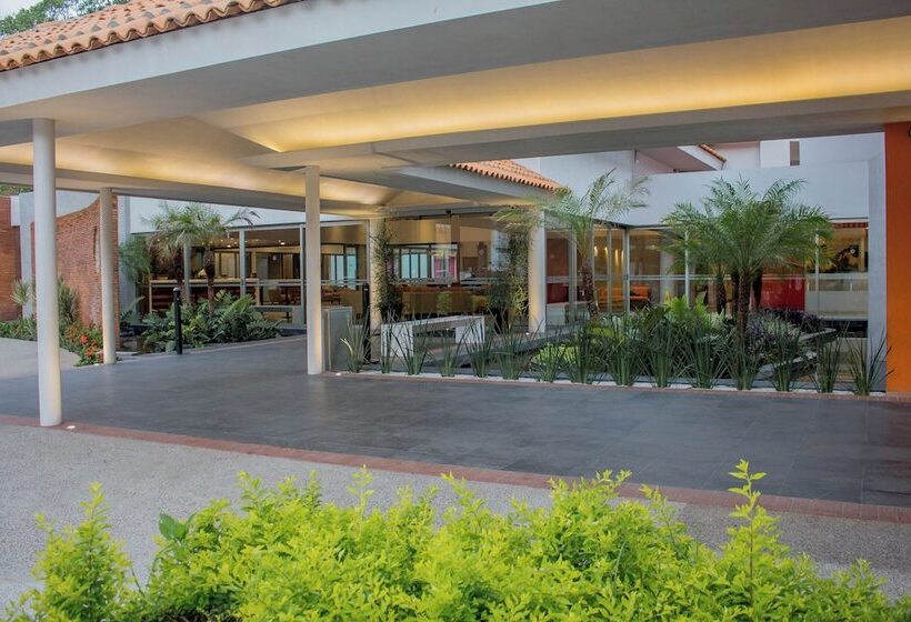 酒店 Plaza Pelicanos Club Beach Resort All Inclusive