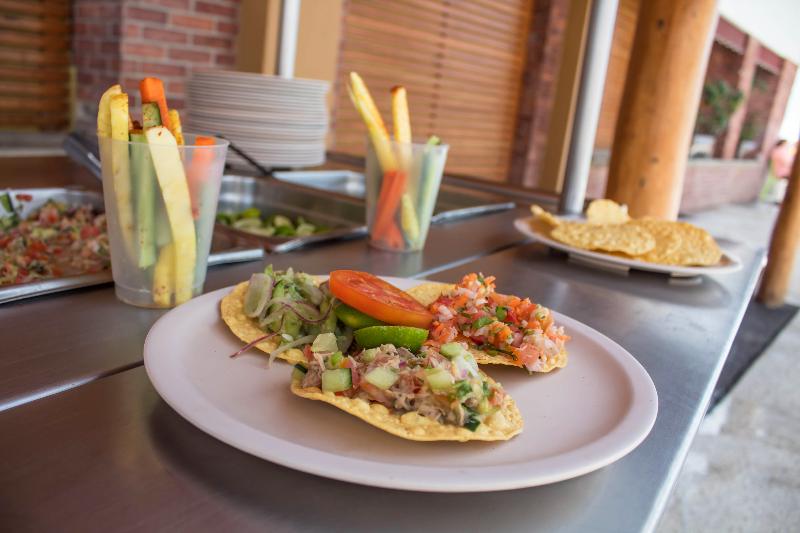 Отель Plaza Pelicanos Club Beach Resort All Inclusive