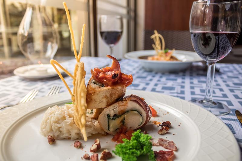 Отель Plaza Pelicanos Club Beach Resort All Inclusive