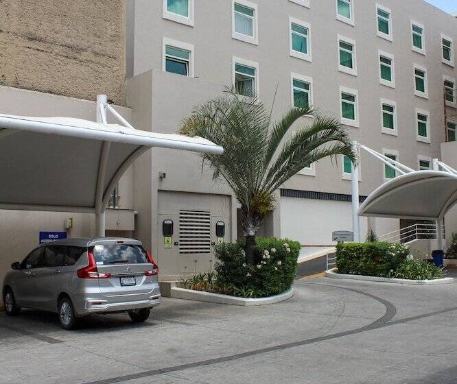 בית מלון כפרי Portobelo