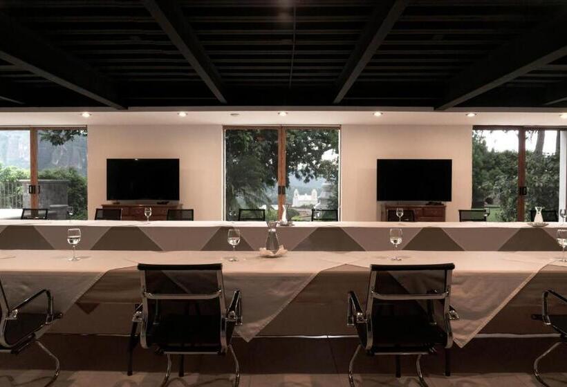 Posada Del Tepozteco   Hotel & Gallery