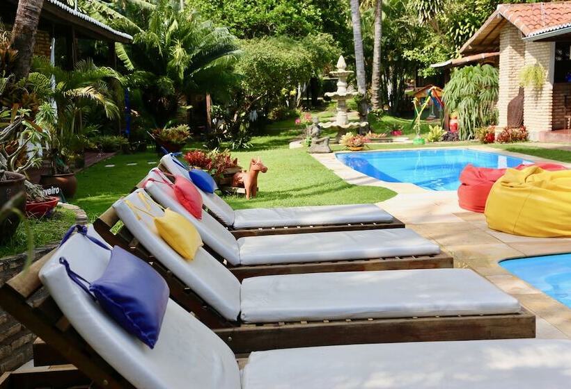 فندق Pousada Oasis