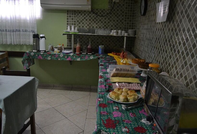 Отель Pousada Porto Tropical