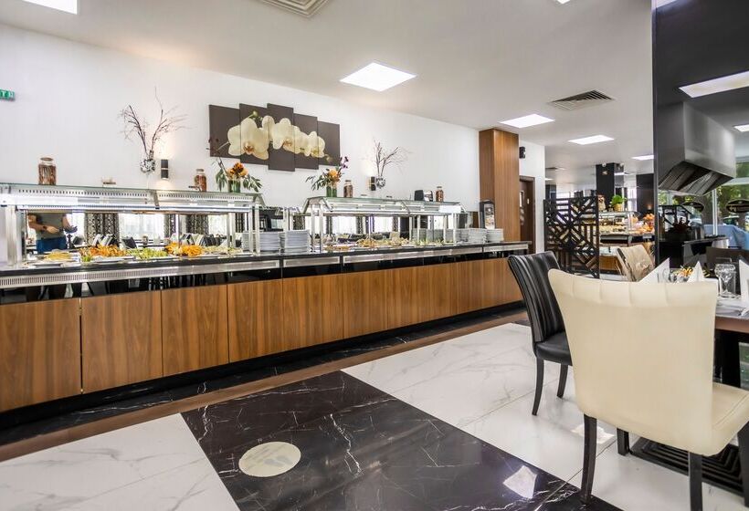 Prestige Deluxe Hotel Aquapark Club   All Inclusive