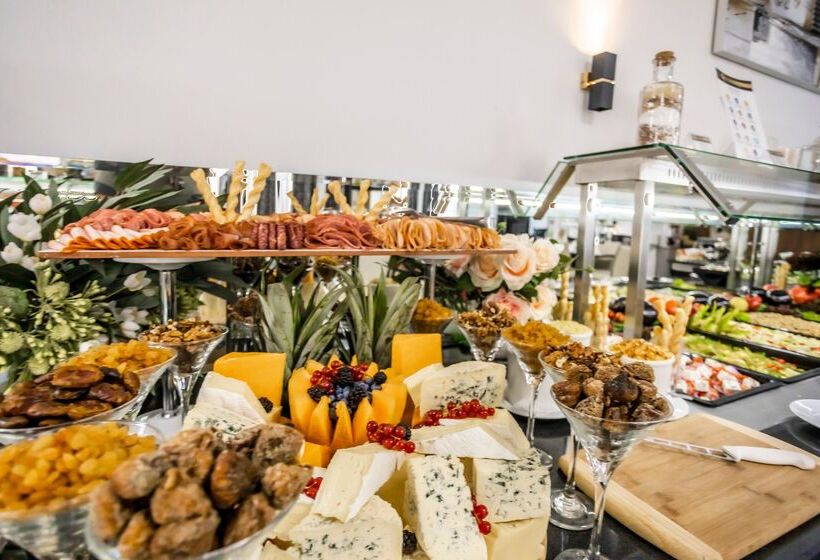 Prestige Deluxe Hotel Aquapark Club   All Inclusive