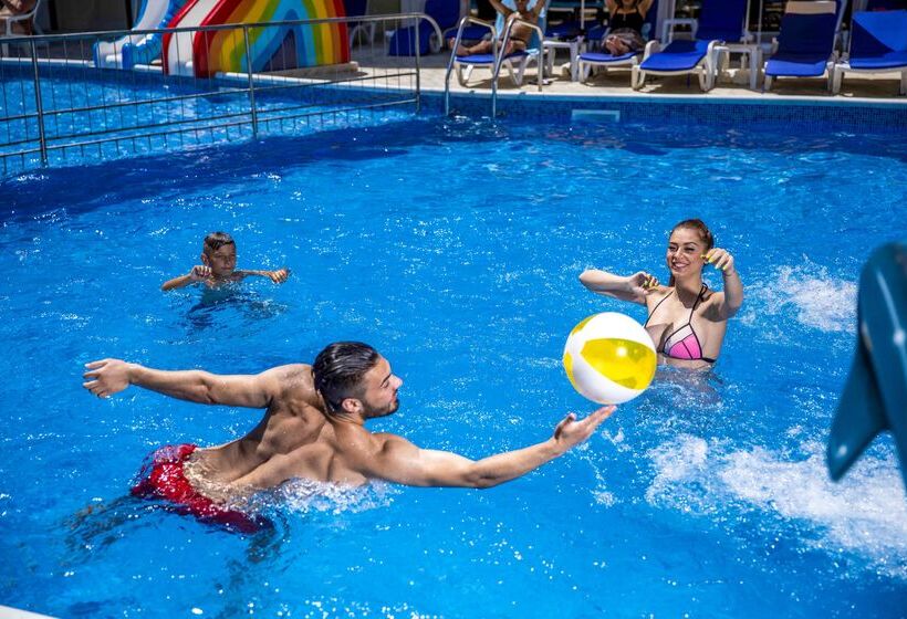 Prestige Deluxe Hotel Aquapark Club   All Inclusive