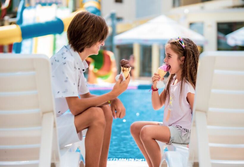 Prestige Deluxe Hotel Aquapark Club   All Inclusive