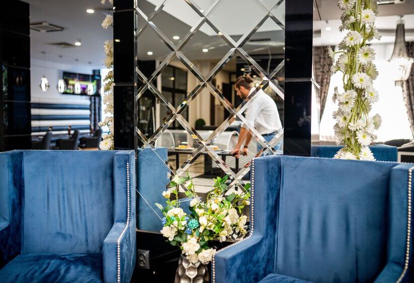 Prestige Deluxe Hotel Aquapark Club   All Inclusive