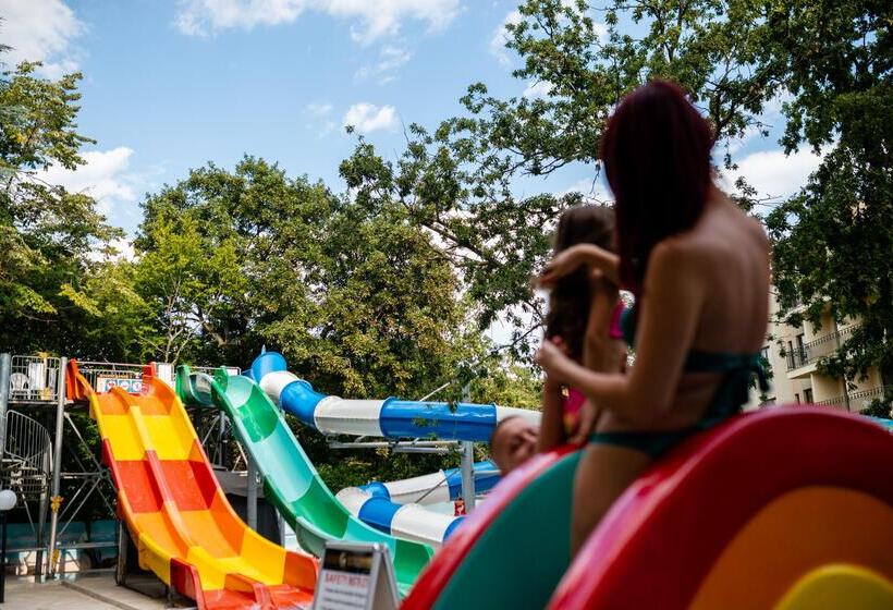 Prestige Deluxe Hotel Aquapark Club   All Inclusive