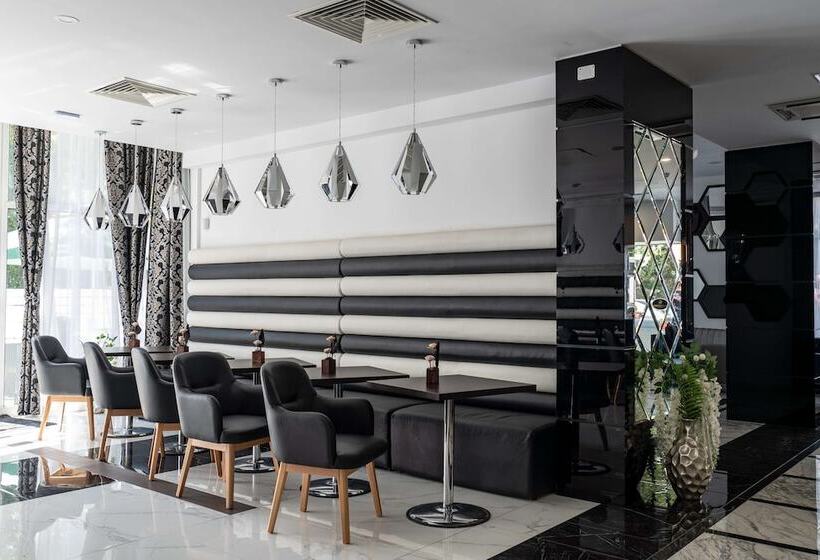 Prestige Deluxe Hotel Aquapark Club   All Inclusive